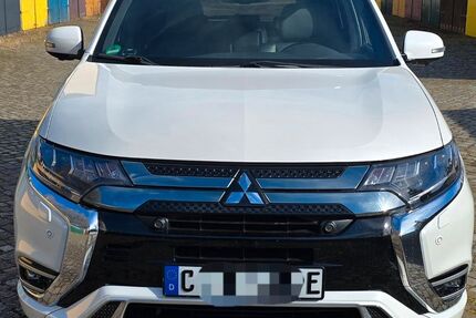Mitsubishi Outlander 78.100 km 21.000 &euro; Chemnitz 09126