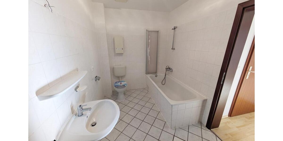 Dachgeschoßwohnung Chemnitz Hilbersdorf - 3 Zimmer, 61 m&sup2;, 305&euro; | Angebot:26321888