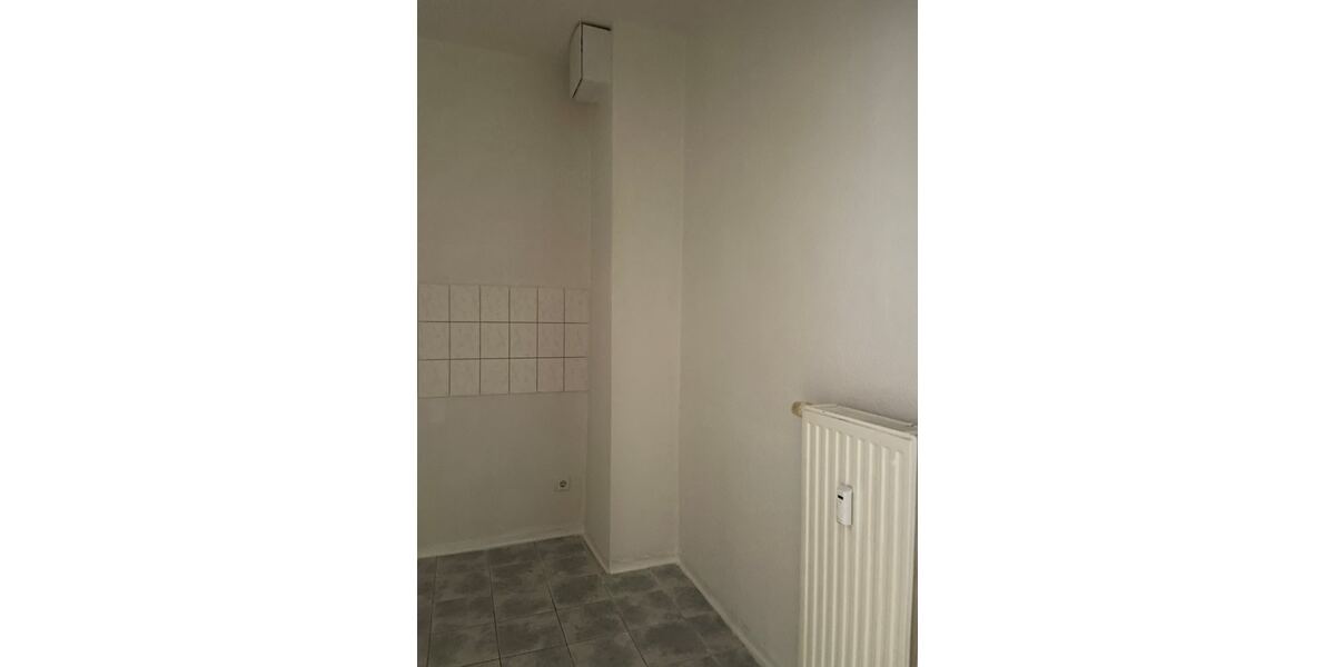 Ideal für Eigennutzer! Kleine Wohnung mit großem Balkon für wenig Geld! - Erdgeschoßwohnung Chemnitz Gablenz | Angebot:23553806