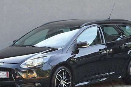 Ford Focus 158.949 km 8.000 € Burgstädt 09217