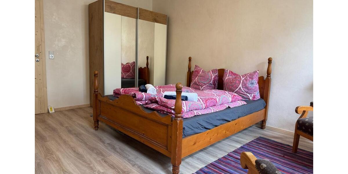 Rendite-Objekt 4-Zimmer Wohnung Alt Chemnitz Denkmalschutz 91,8 4 zimmer