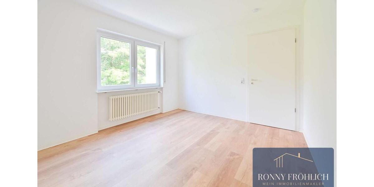 Etagenwohnung Chemnitz Kapellenberg - 3 Zimmer, 97 m&sup2;, 869&euro; | Angebot:26633257