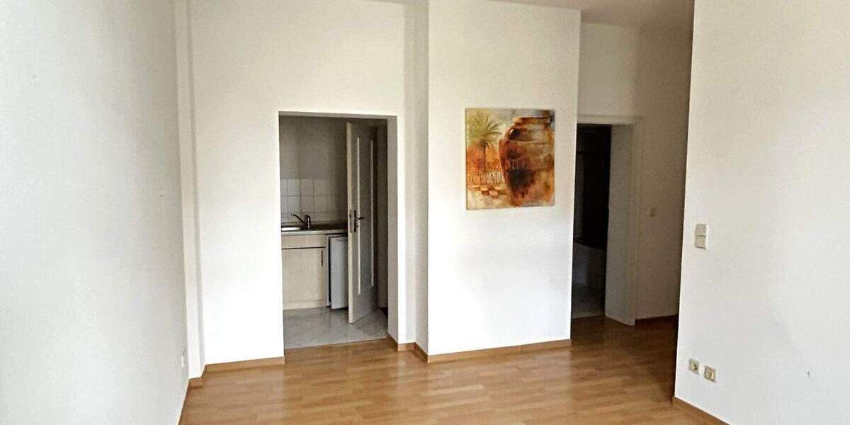 Etagenwohnung Glauchau - 1 Zimmer, 36 m&sup2;, 32.500&euro; | Angebot:22078330