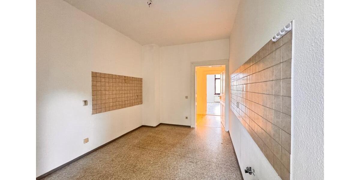 Etagenwohnung Chemnitz Kapellenberg - 3 Zimmer, 101 m&sup2;, 550&euro; | Angebot:20934964