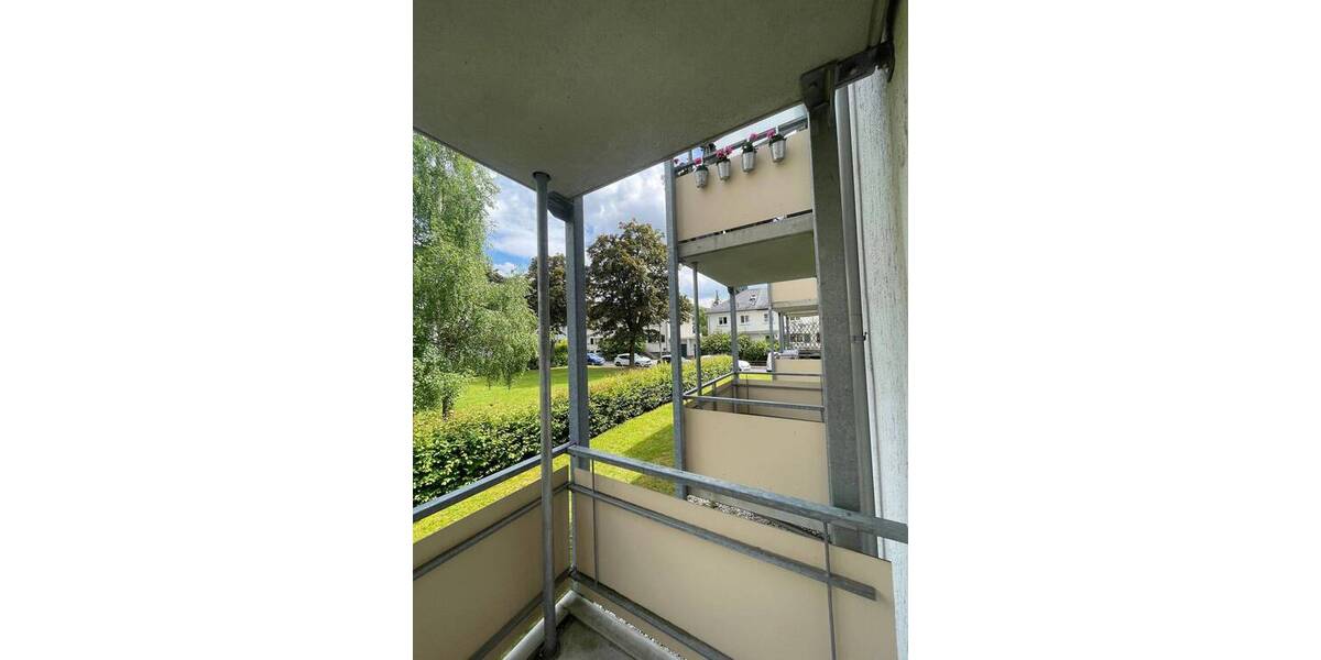 Etagenwohnung Chemnitz Lutherviertel - 1 Zimmer, 40 m&sup2;, 270&euro; | Angebot:26910505