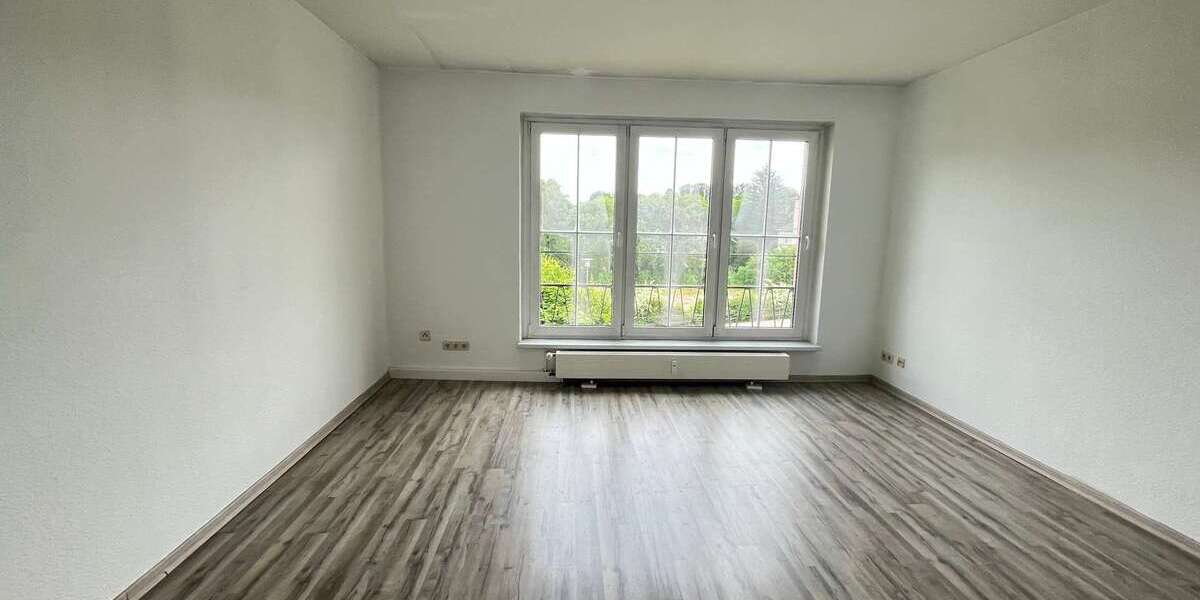 Etagenwohnung Hainichen Cunnersdorf - 3 Zimmer, 61 m&sup2;, 349&euro; | Angebot:26927183