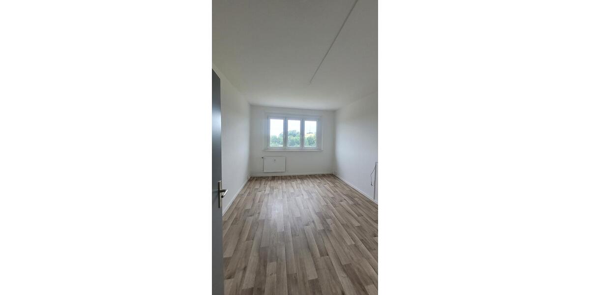 Etagenwohnung Marienberg - 3 Zimmer, 69 m&sup2;, 366&euro; | Angebot:26232042