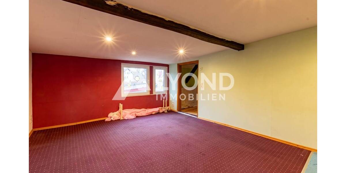 Einfamilienhaus Hainichen - 1 Zimmer, 315 m&sup2;, 330.000&euro; | Angebot:26695681