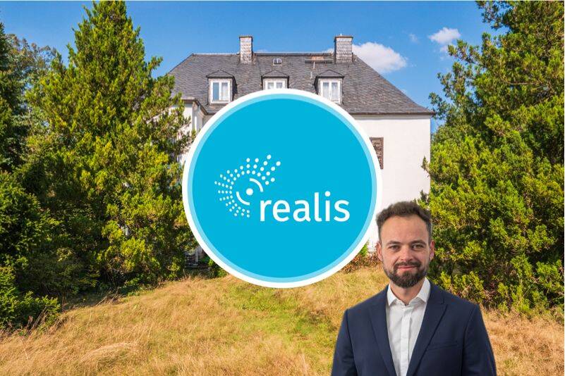 Leerstehendes, vielseitig nutzbares Haus mit drei Etagen und tollem Außenbereich für Ihre Wohnideen