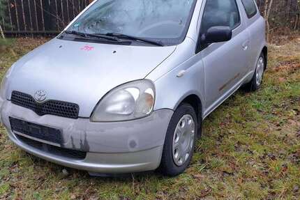 Toyota Yaris 130.000 km 1.000 € Chemnitz 09111