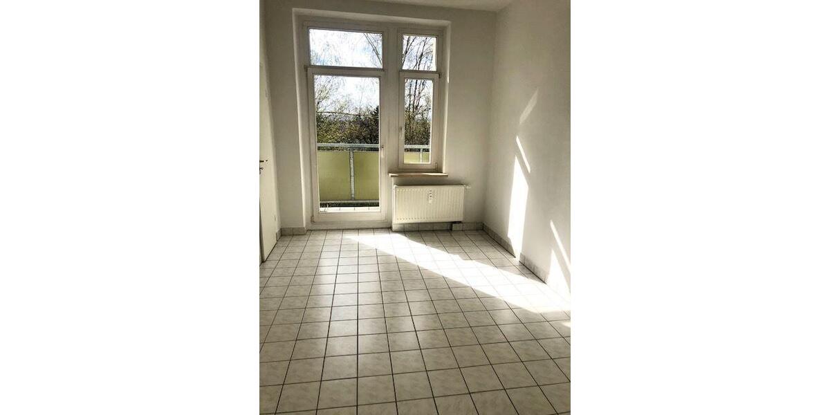 Etagenwohnung Chemnitz Kapellenberg - 2 Zimmer, 64 m&sup2;, 352&euro; | Angebot:26645168