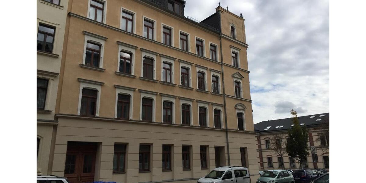 Top renovierte Eigentumswohnung 2.5 zimmer