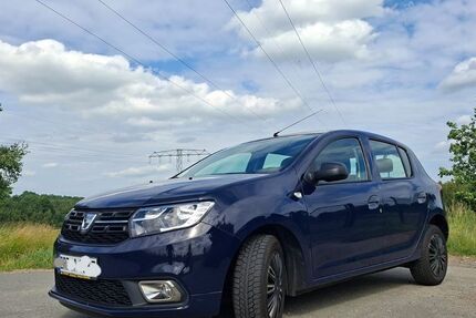 Dacia Sandero 73.800 km 6.799 &euro; Chemnitz 09111