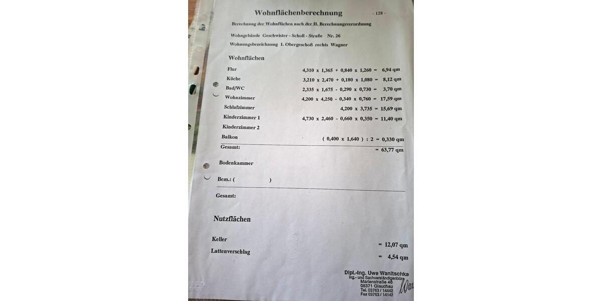 Etagenwohnung Glauchau - 3 Zimmer, 64 m&sup2;, 70.000&euro; | Angebot:26194755