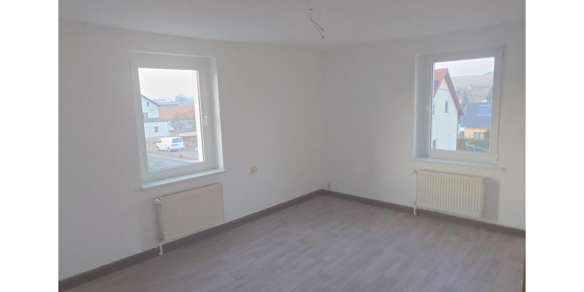 Etagenwohnung Oberschöna - 5 Zimmer, 110 m&sup2;, 900&euro; | Angebot:24767996