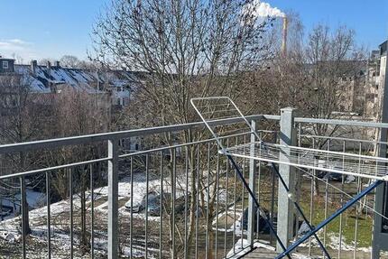 Wohnung Chemnitz Ebersdorf - 3 Zimmer, 69 m&sup2;, 300&euro; | Angebot:26038269