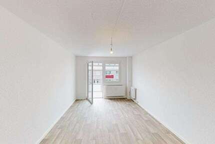 Wohnung Chemnitz Schloßchemnitz - 1 Zimmer, 42 m&sup2;, 265&euro; | Angebot:26955395