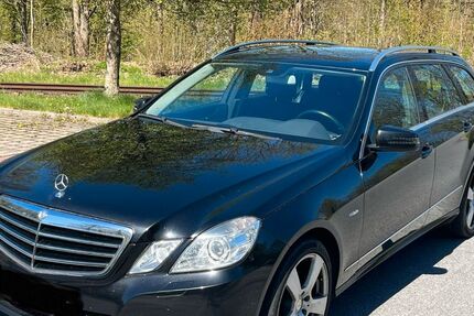 Mercedes-Benz E 350 205.000 km 9.800 &euro; Augustusburg 09573