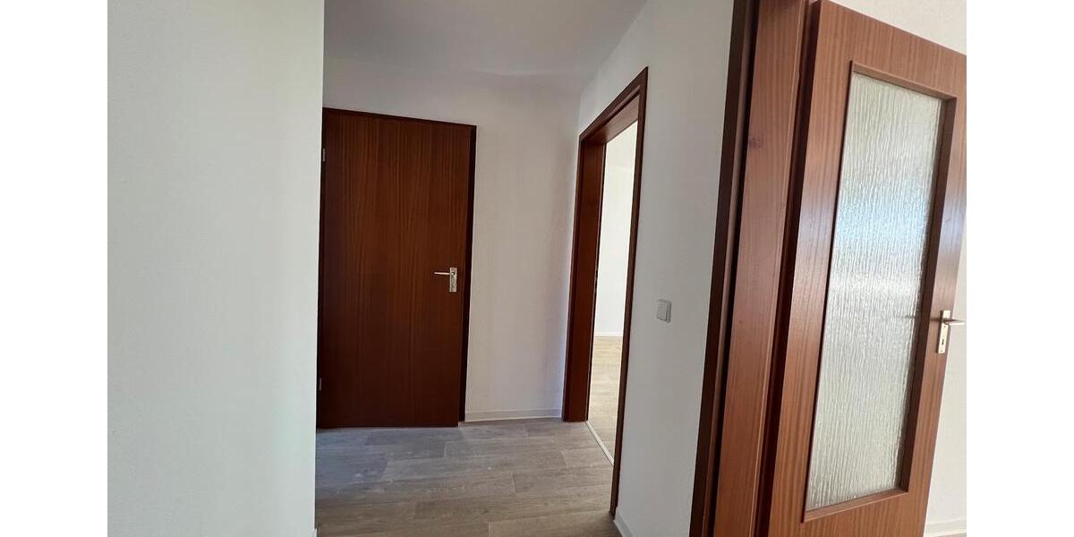 Erdgeschoßwohnung Chemnitz Adelsberg - 3 Zimmer, 61 m&sup2;, 340&euro; | Angebot:26263481