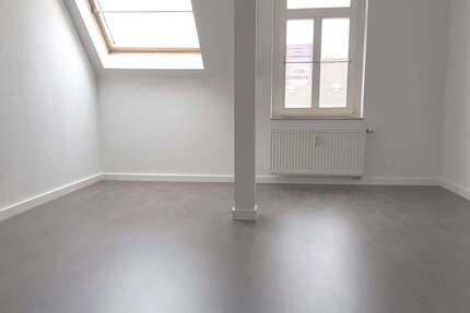 Wohnung zum Kaufen in Chemnitz 51.000 € 57.39 m² 2 zimmer