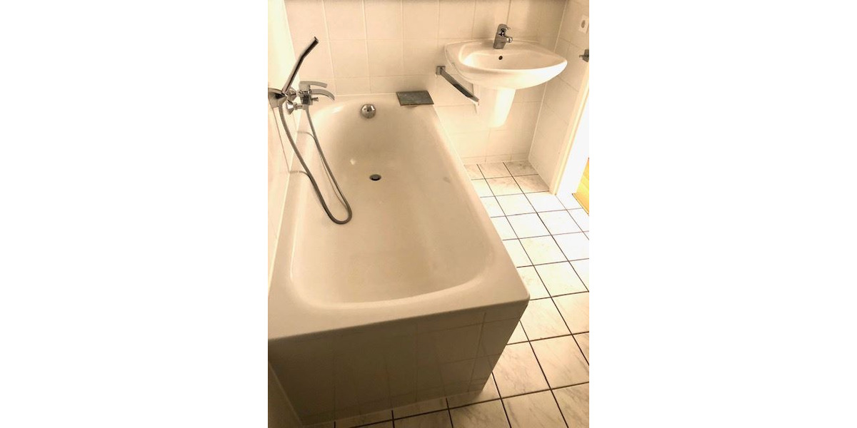 Etagenwohnung Chemnitz Kapellenberg - 2 Zimmer, 64 m&sup2;, 352&euro; | Angebot:26645168