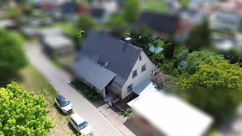 Doppelhaushälfte Hainichen - 5 Zimmer, 120 m&sup2;, 99.999&euro; | Angebot:25985969