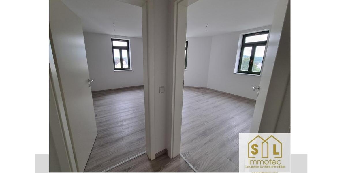 Dachgeschoßwohnung Chemnitz Ebersdorf - 4 Zimmer, 95 m&sup2;, 730&euro; | Angebot:26263470