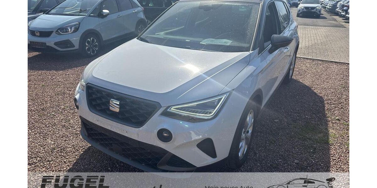 Seat Arona 17.080 km 15.999 &euro; Chemnitz 09125