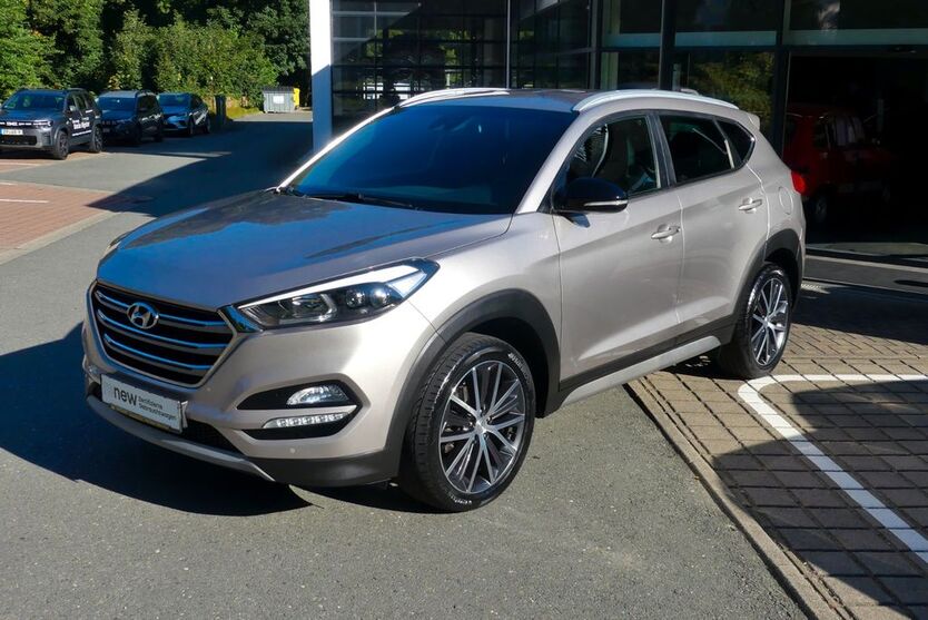 Hyundai TUCSON 102.900 km 16.450 € Zschopau 09405