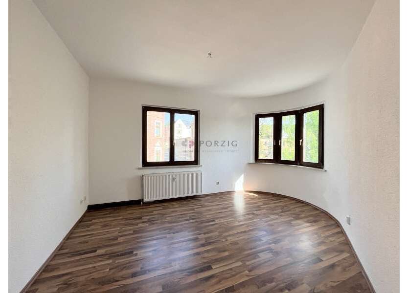 Wohnung zum Mieten in Hohenstein-Ernstthal 290 € 52.48 m²