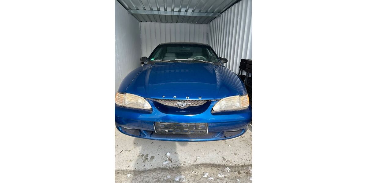 Ford Mustang 150.000 km 5.000 &euro; Mittweida 09648