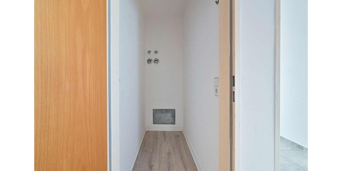 Etagenwohnung Chemnitz Altendorf - 4 Zimmer, 120 m&sup2;, 720&euro; | Angebot:24918232