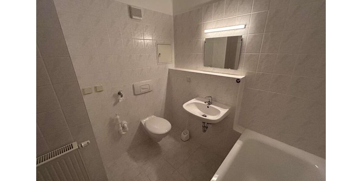 Etagenwohnung Chemnitz Rabenstein - 1 Zimmer, 34 m&sup2;, 230&euro; | Angebot:25635711