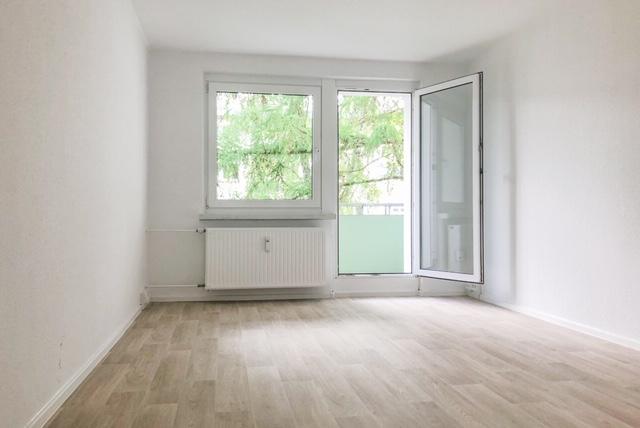 Dachgeschoßwohnung Chemnitz Helbersdorf - 3 Zimmer, 58 m&sup2;, 310&euro; | Angebot:26165741