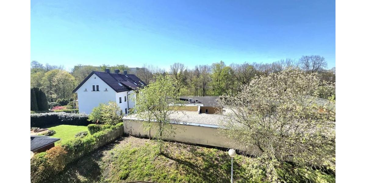 Viel Platz unterm Dach: 5‑Zimmer-Wohnung mit Sichtbalken & Tageslichtbad! - Etagenwohnung Chemnitz Gablenz | Angebot:26674854