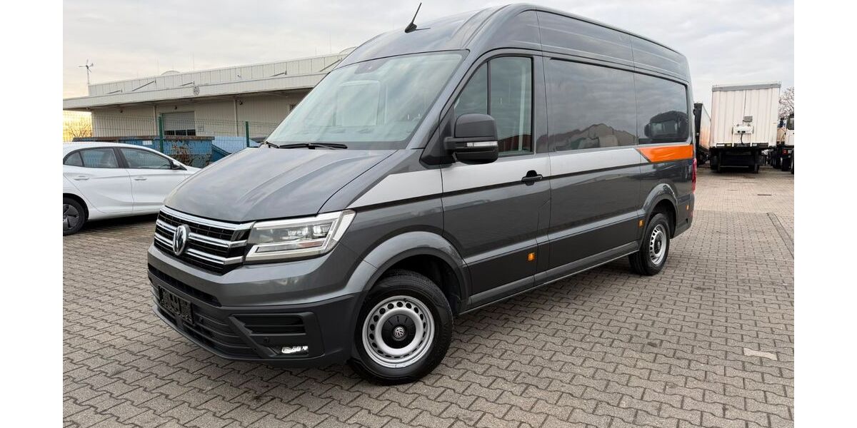 VW Crafter 216.000 km 20.825 € Großschirma 09603