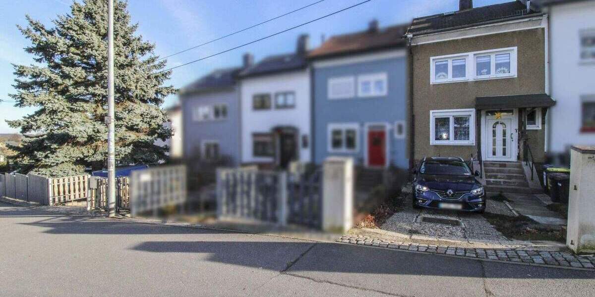 Ab Frühsommer bezugsfreies Reihenmittelhaus mit Garten und 2 Stellplätzen in Borna Heinersdorf 5 zimmer