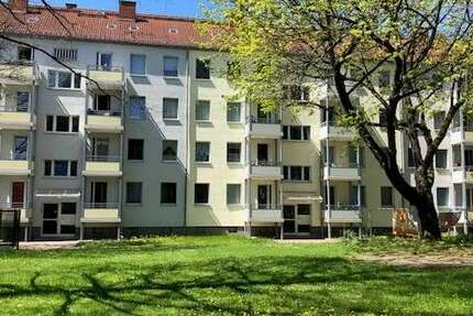 Wohnung Chemnitz Zentrum - 3 Zimmer, 59 m&sup2;, 388&euro; | Angebot:25290437