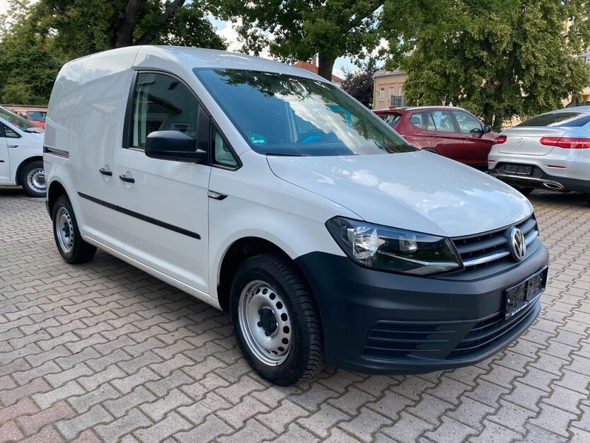 VW Caddy 64.800 km 13.860 € Frohburg 04654