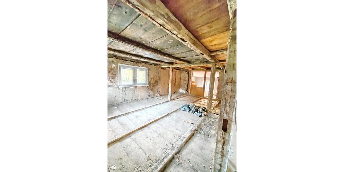 Einfamilienhaus Brand-Erbisdorf Erbisdorf - 7 Zimmer, 170 m&sup2;, 150.000&euro; | Angebot:26504889