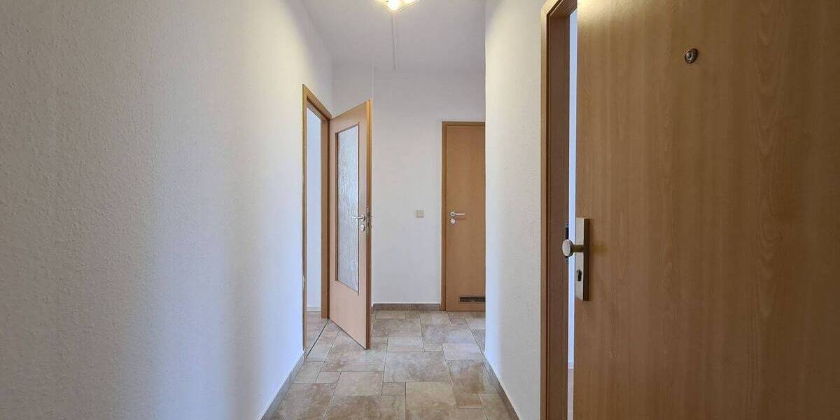 Etagenwohnung Flöha Plaue - 3 Zimmer, 69 m&sup2;, 350&euro; | Angebot:26908418