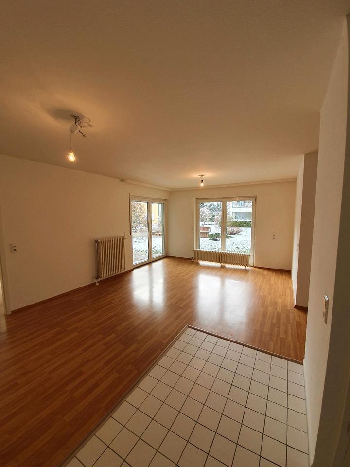 Moderne 2 Zimmer Wohnung mit Tiefgaragenstellplatz