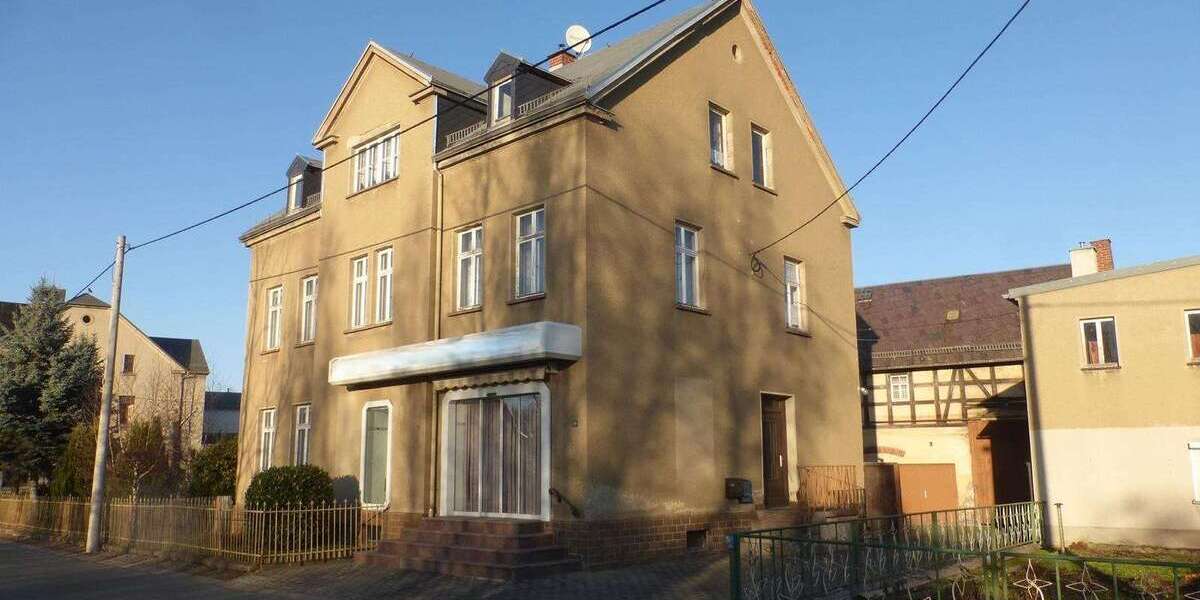 Haus zum Kaufen in Glauchau 149.000 € 190 m² 6 zimmer