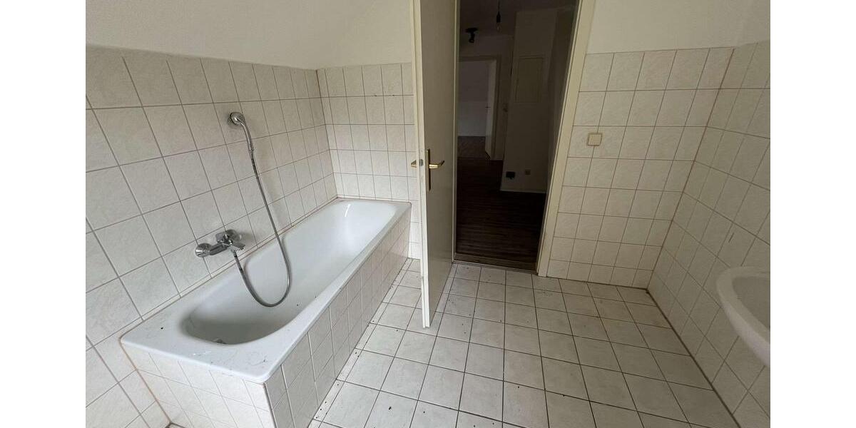 Etagenwohnung Hainichen - 1 Zimmer, 44 m&sup2;, 258&euro; | Angebot:26296749