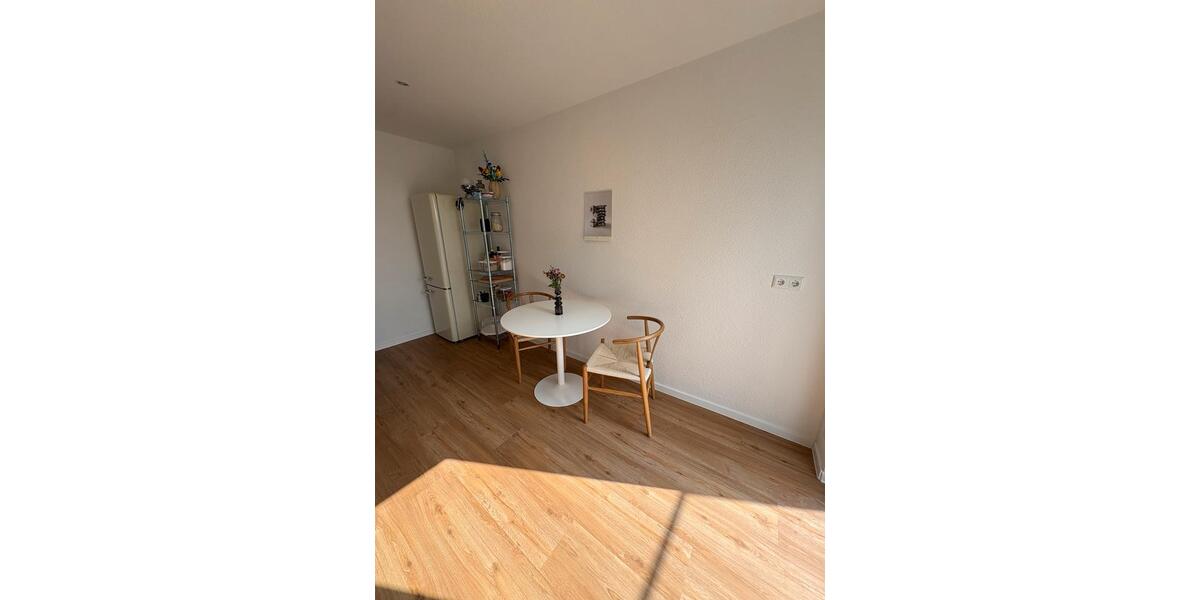 Etagenwohnung Chemnitz Kapellenberg - 1 Zimmer, 42 m&sup2;, 430&euro; | Angebot:26254472