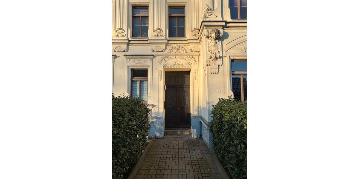 Hochparterre Chemnitz Helbersdorf - 4 Zimmer, 92 m&sup2;, 145.000&euro; | Angebot:26302745