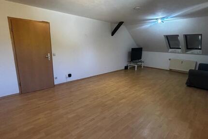 Schöne DG-Wohnung in Chemnitz zu vermieten! 2 zimmer