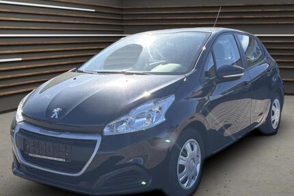 Peugeot 208 99.800 km 7.990 &euro; Limbach-Oberfrohna 09212