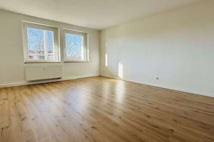 Wohnung zum Mieten in Chemnitz 566 € 87 m² 3 zimmer