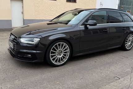 Audi A4 249.000 km 9.999 € Zwönitz 08297